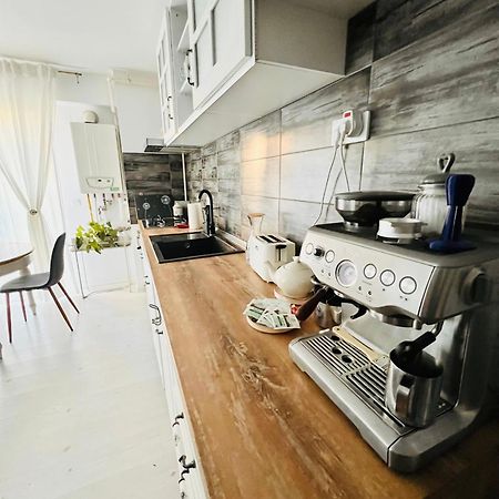 Apartmán The Airport Loft Otopeni Exteriér fotografie